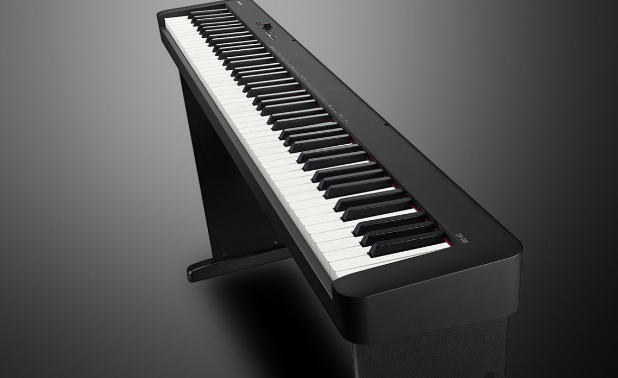 Audio equipment and instruments for rent, Electrical 88 key piano, battery power rent, Vilnius