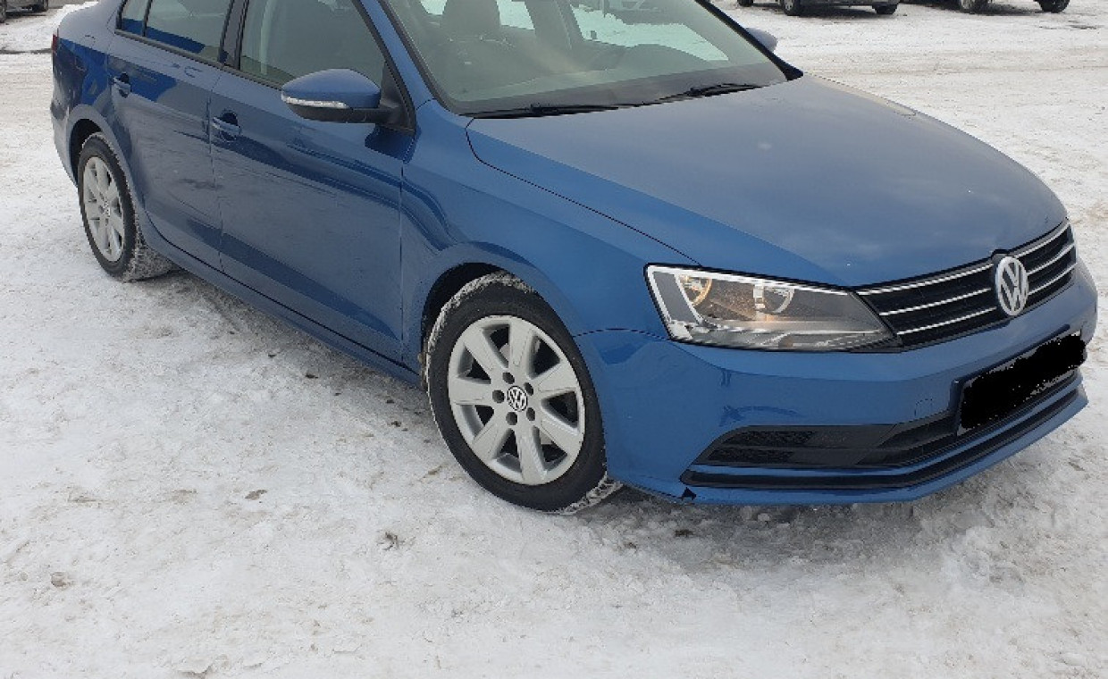 Car rental, Kompaktinė klasė Volkswagen Jetta, 2015 rent, Vilnius