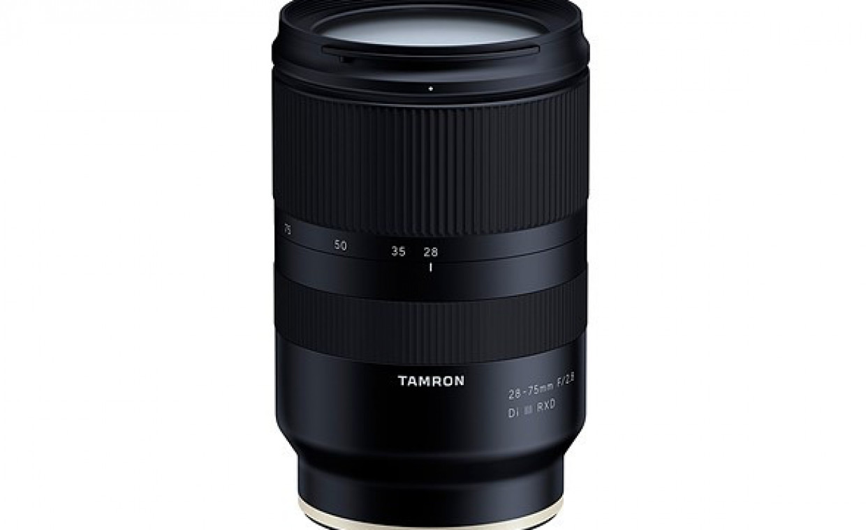 Camera lenses for rent, Tamron 28-75mm F2.8 rent, Kaunas