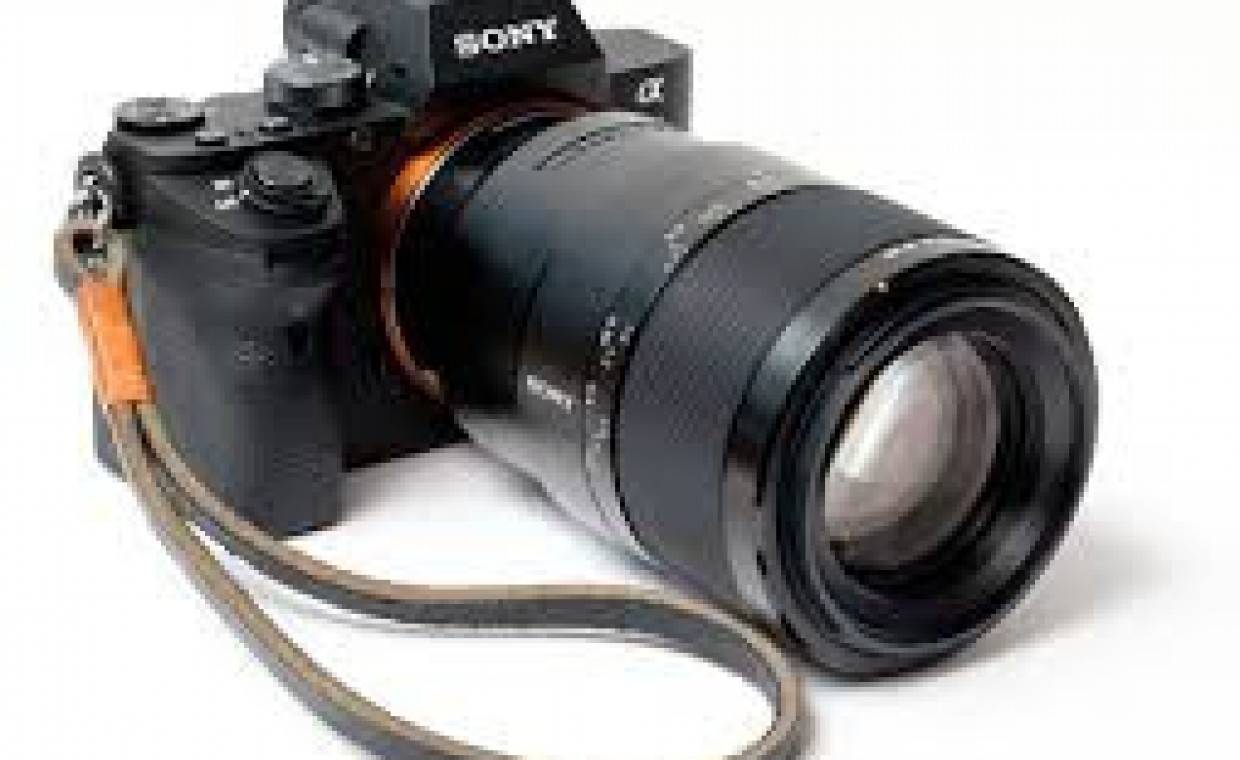 Camera lenses for rent, Sony FE 90mm f/2,8 Macro G OSS rent, Vilnius