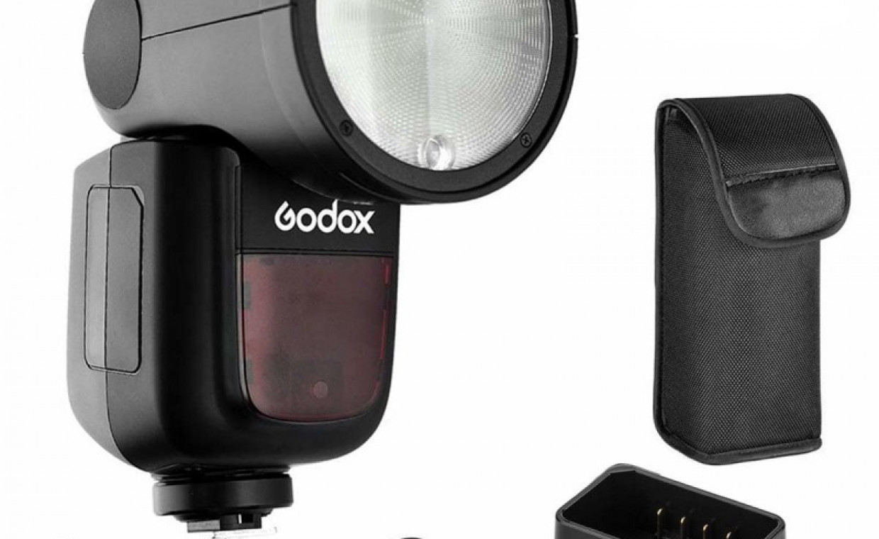 Camera accessories for rent, Godox V1 Nikon rent, Vilnius