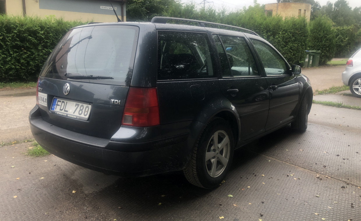 Car rental, VW Golf Mk4 dark silver rent, Kaunas