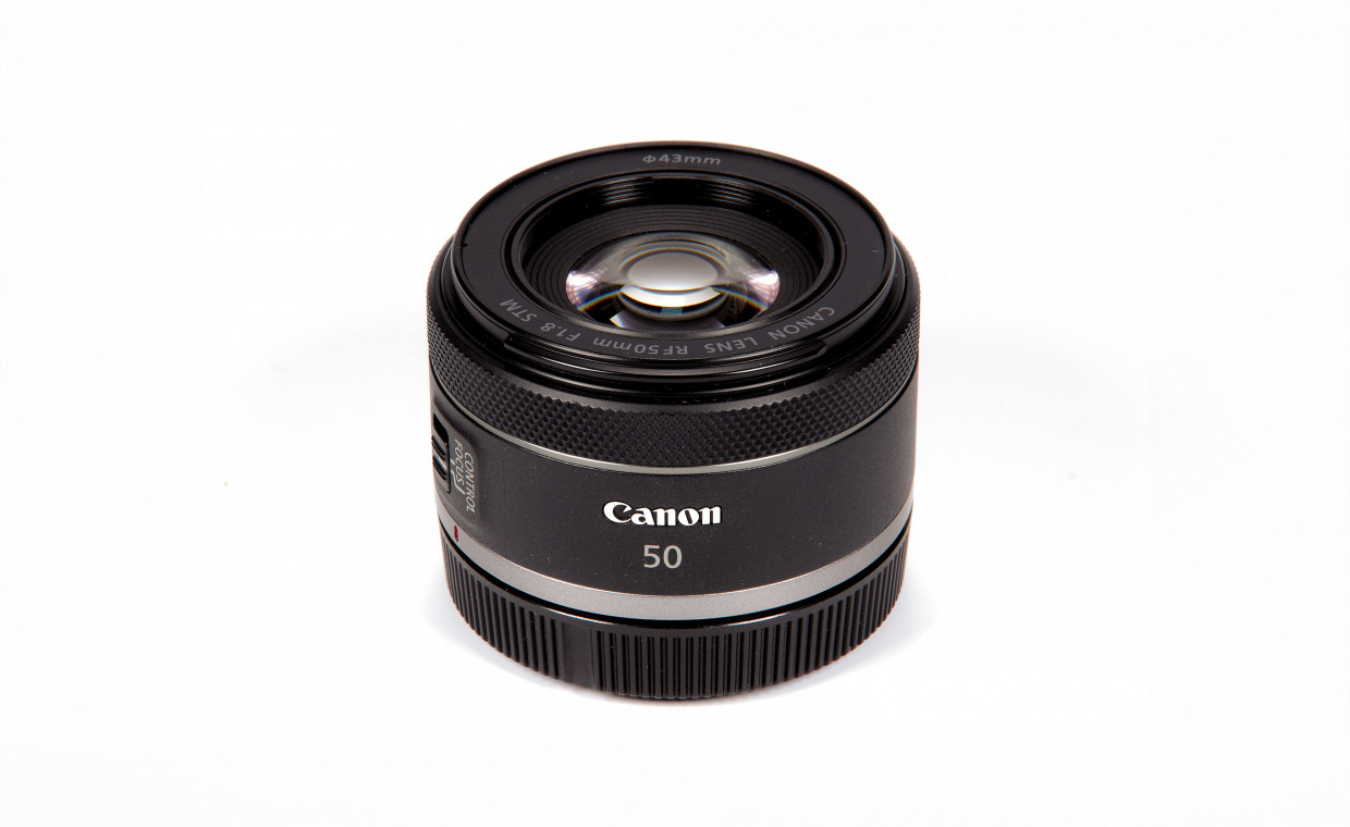 Camera lenses for rent, Canon RF 50mm 1.8 STM rent, Kaunas