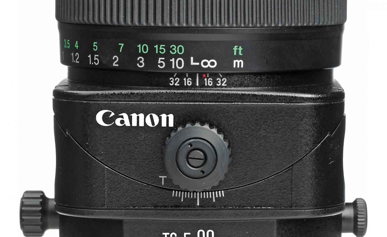 Camera lenses for rent, Canon TS-E 90mm f/2.8 Tilt-Shift rent, Kaunas