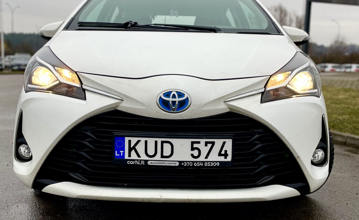 Car rental, Toyota Yaris Hybrid 2019 rent, Vilnius