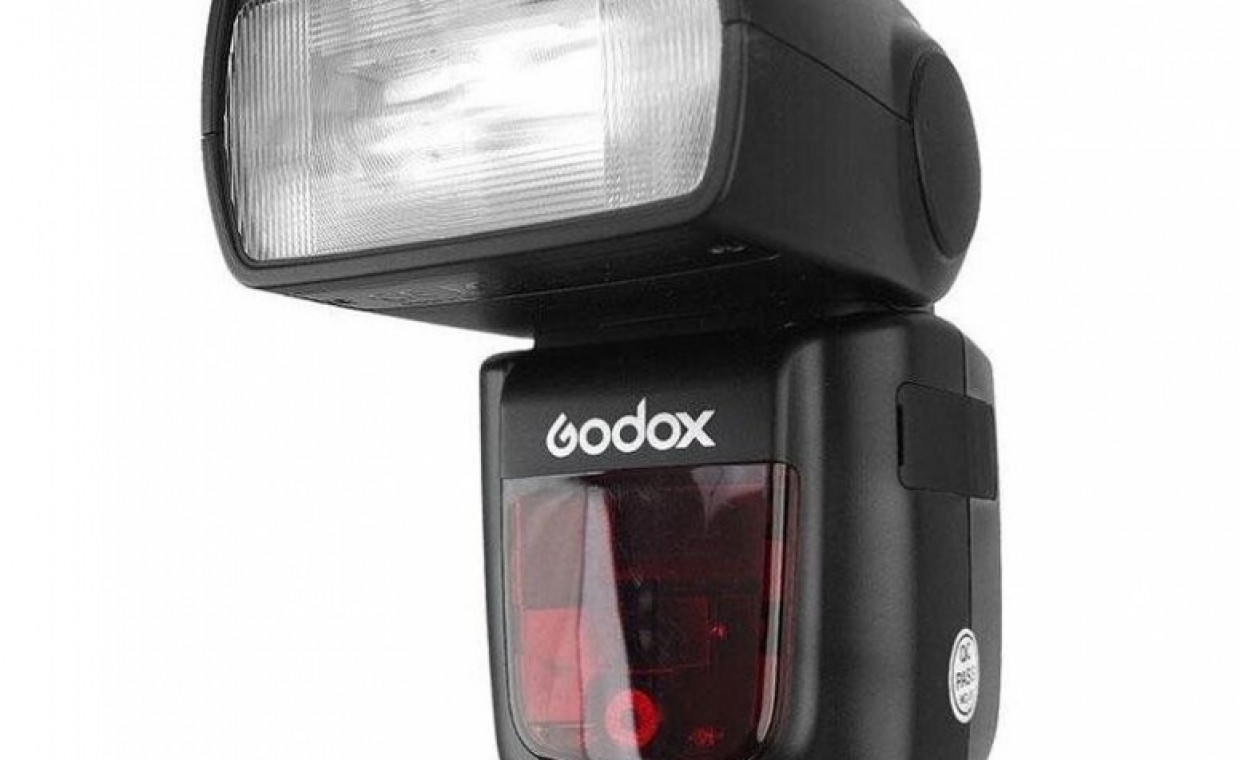 Camera accessories for rent, Godox V860 II s rent, Vilnius