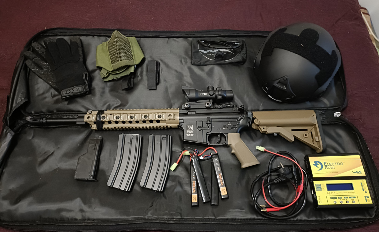 Holiday and travel items for rent, Airsoft M-4 replica kit rent, Vilnius