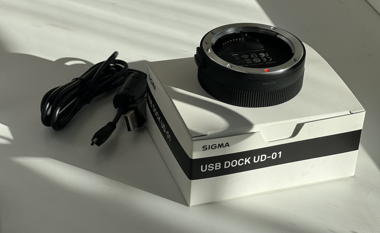 Camera accessories for rent, Sigma USB Dock for Canon EF rent, Vilnius