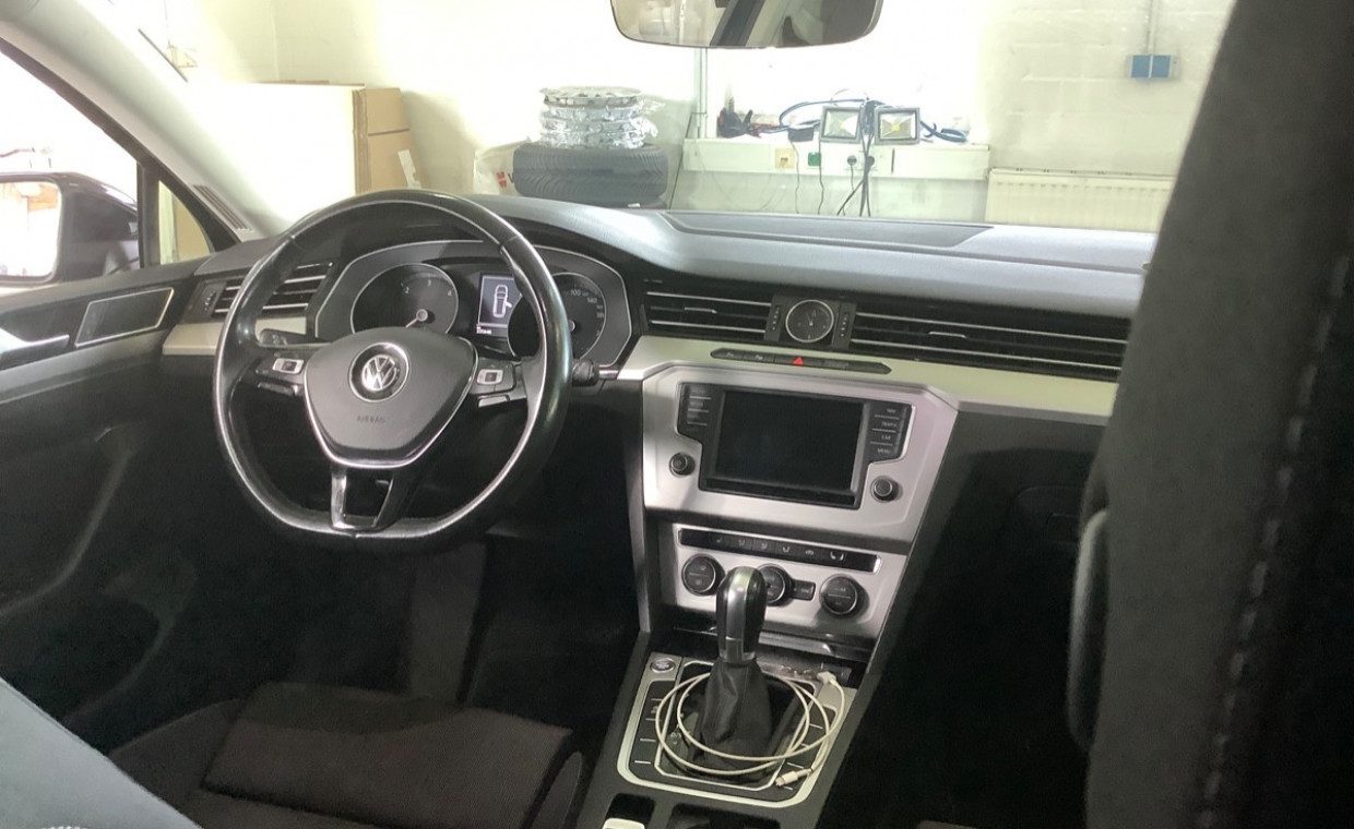 Car rental, Volkswagen Passat, 2018 rent, Vilnius