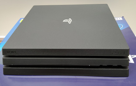SONY PlayStation 4 Pro (PS4 Pro) 1TB