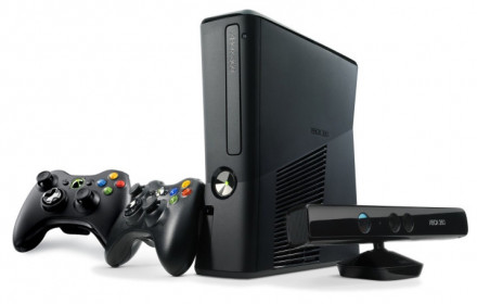 Xbox 360 - Kinect 2 pultai - 169žaidimai