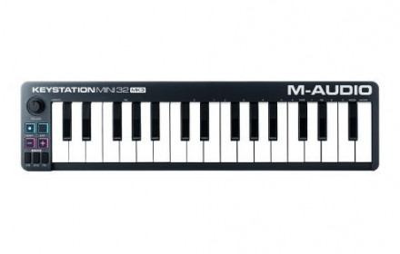 M-Audio 32 midi keyboard