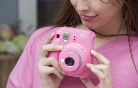 Fujifilm instax Mini 9 flamingo pink