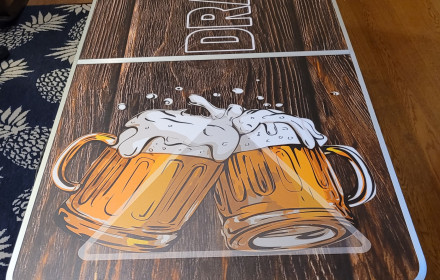 Beer Pong stalas ir plieninės stiklinės